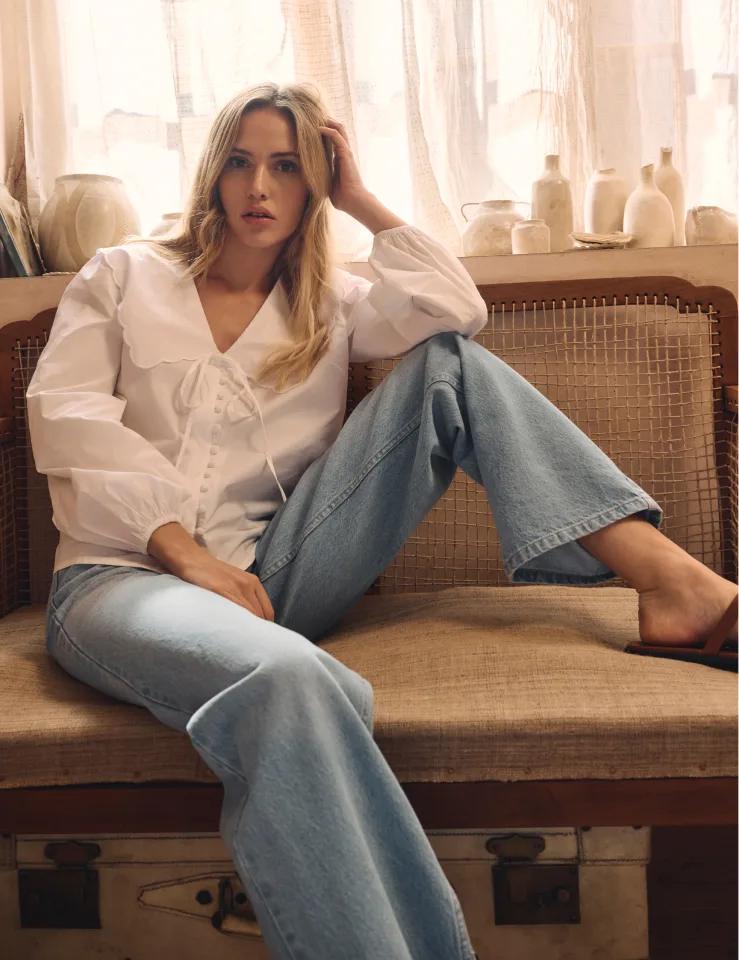 women's sky blue jeans